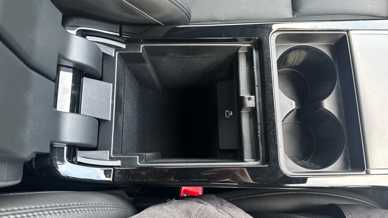 Land Rover Range Rover Evoque 1.5 P300e Dynamic SE 5dr Auto Hatchback